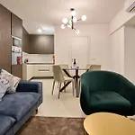 Luxury & Beach 2 Min Away